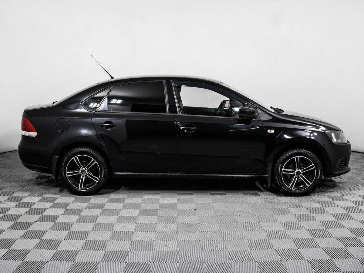 Volkswagen Polo б/у, 2012, Автоматическая. Фото: #3