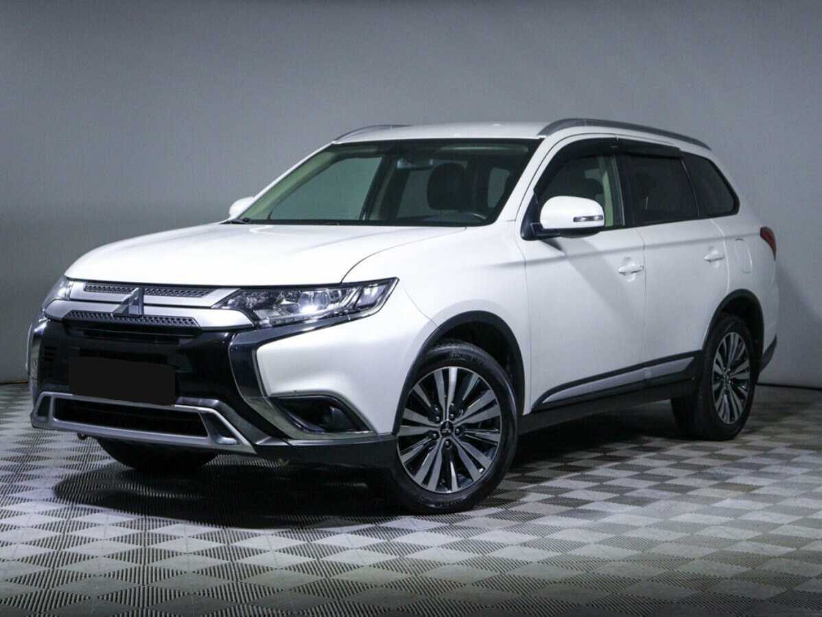 Mitsubishi Outlander б/у, 2018, Вариатор. Посмотреть фото