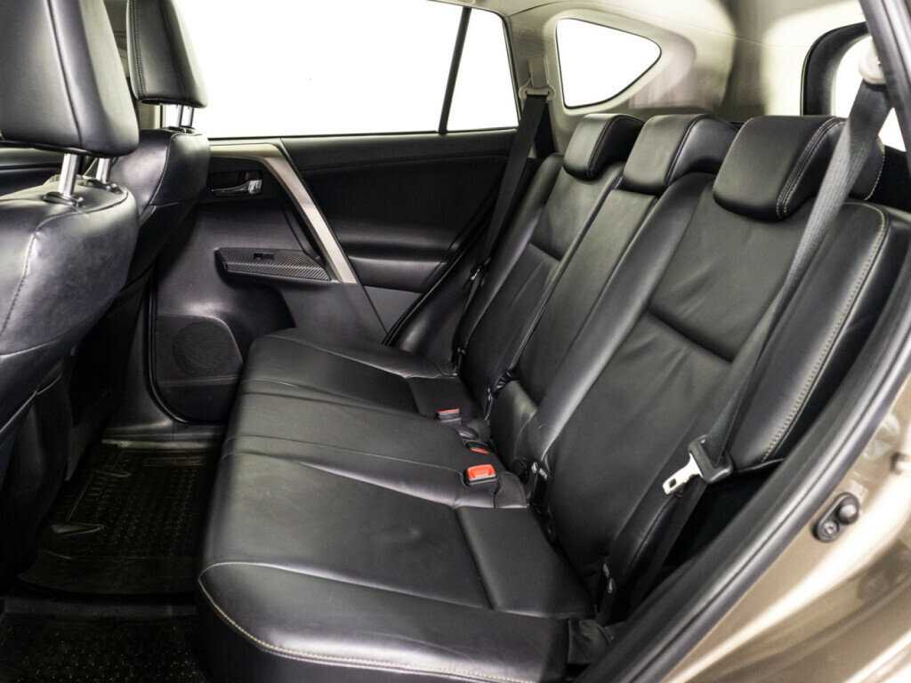 Toyota RAV4 б/у, 2013, Автоматическая. Фото: #9