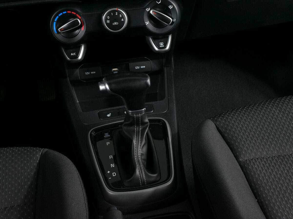 Kia Rio б/у, 2022, Автоматическая. Фото: #11