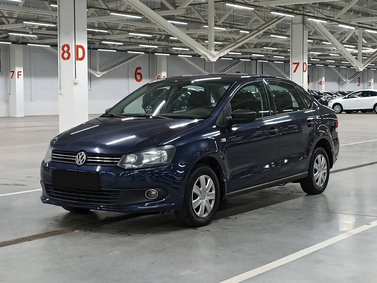 Volkswagen Polo б/у, 2015, Механическая. Фото: #0