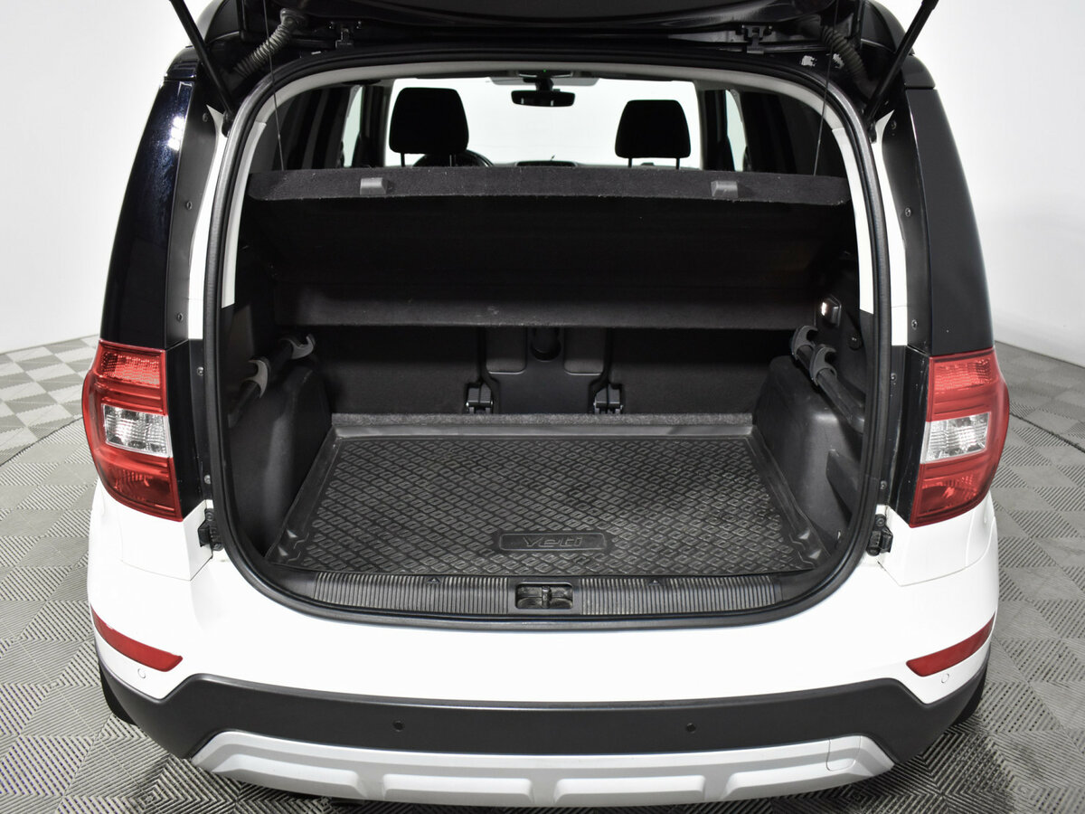 Skoda Yeti б/у, 2017, Механическая. Фото: #17
