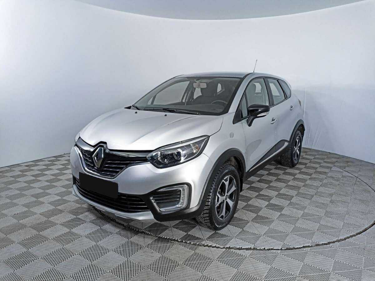 Renault Kaptur б/у, 2018, Механическая. Посмотреть фото