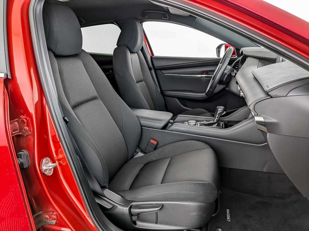 Mazda 3 б/у, 2019, Автоматическая. Фото: #17