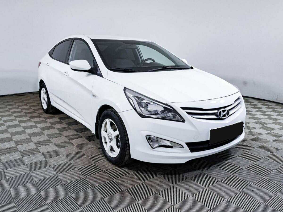 Hyundai Solaris б/у, 2016, Механическая. Фото: #2