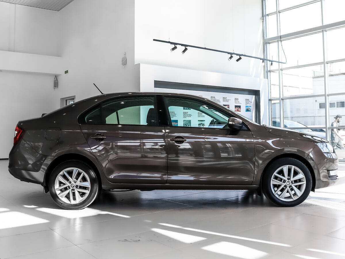 Skoda Rapid б/у, 2019, Механическая. Фото: #3