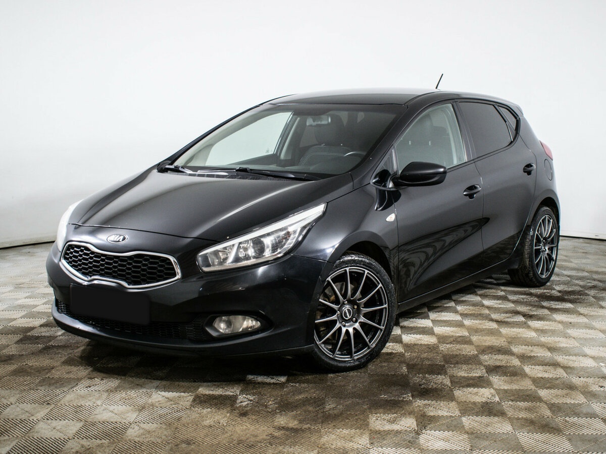 Kia Ceed б/у, 2014, Автоматическая. Фото: #0