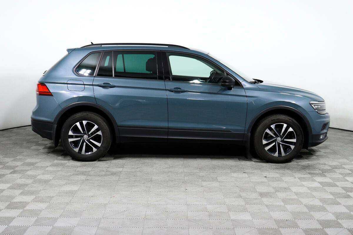 Volkswagen Tiguan б/у, 2020, Роботизированная. Фото: #3