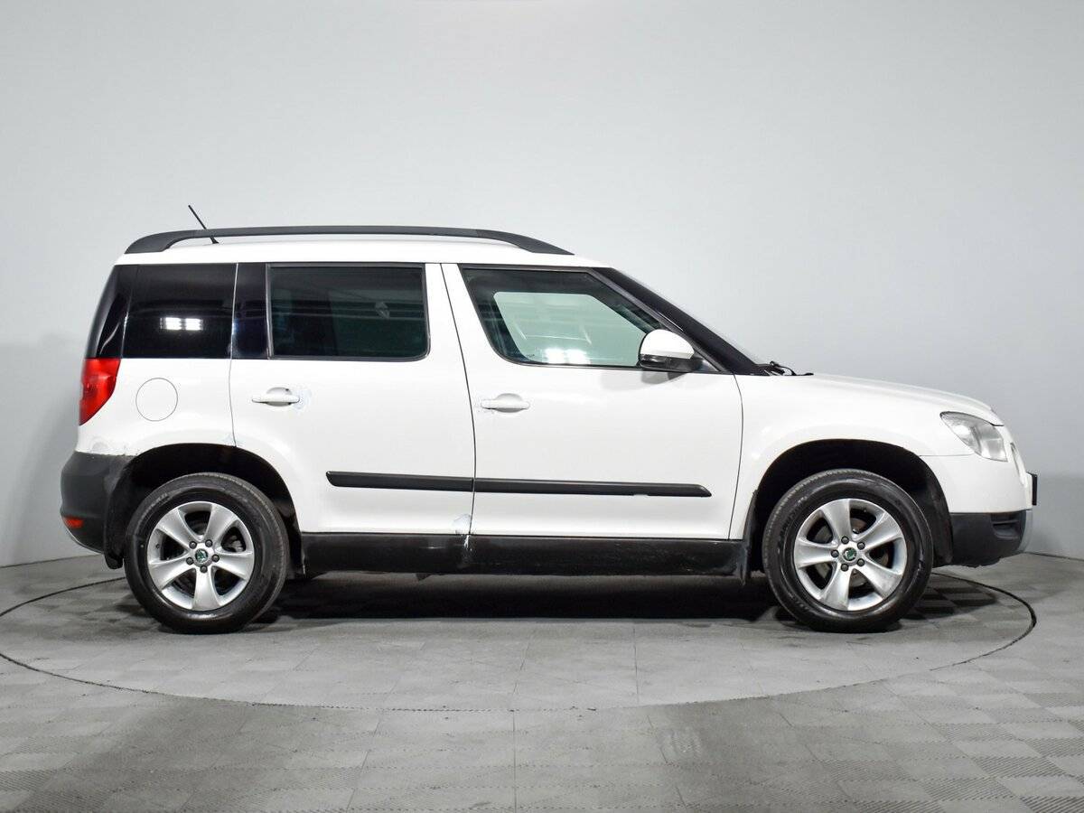 Skoda Yeti б/у, 2013, Роботизированная. Фото: #3
