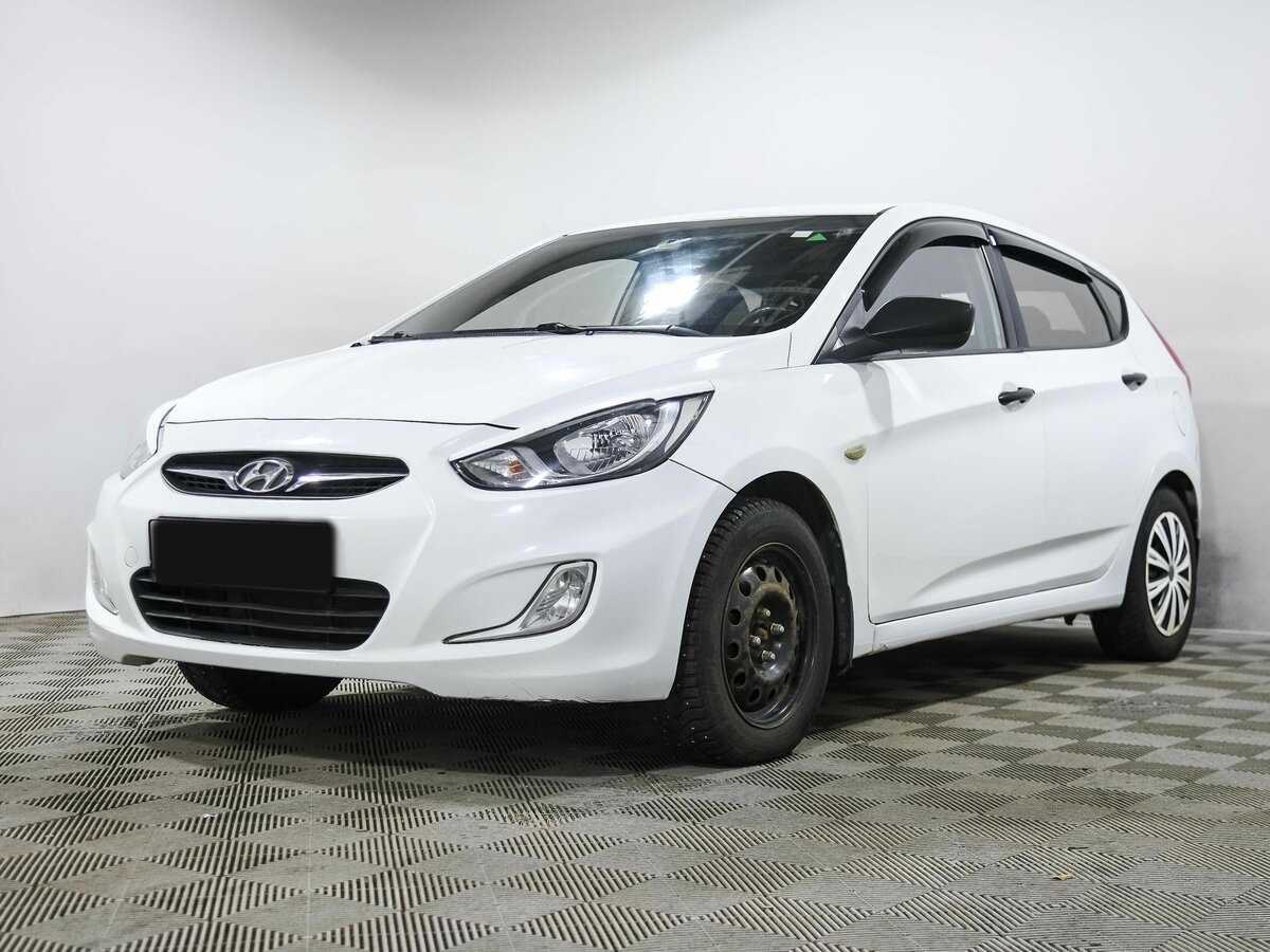 Hyundai Solaris б/у, 2013, Автоматическая. Посмотреть фото