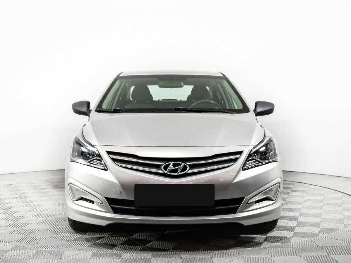 Hyundai Solaris б/у, 2015, Автоматическая. Фото: #1