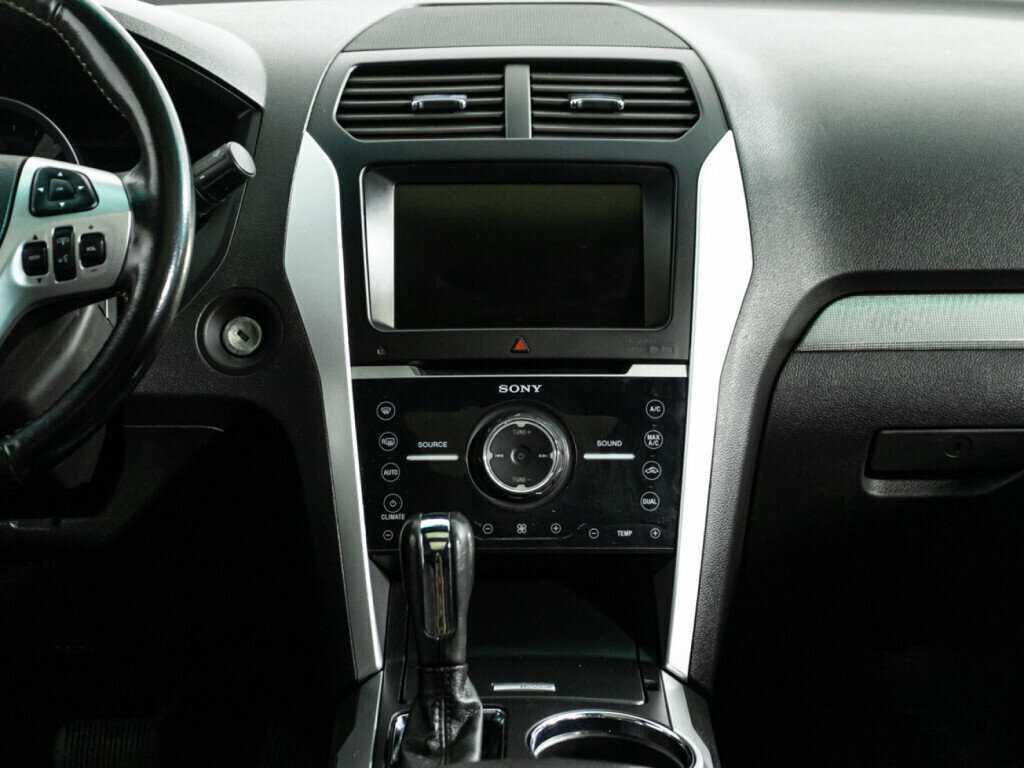 Ford Explorer б/у, 2013, Автоматическая. Фото: #13