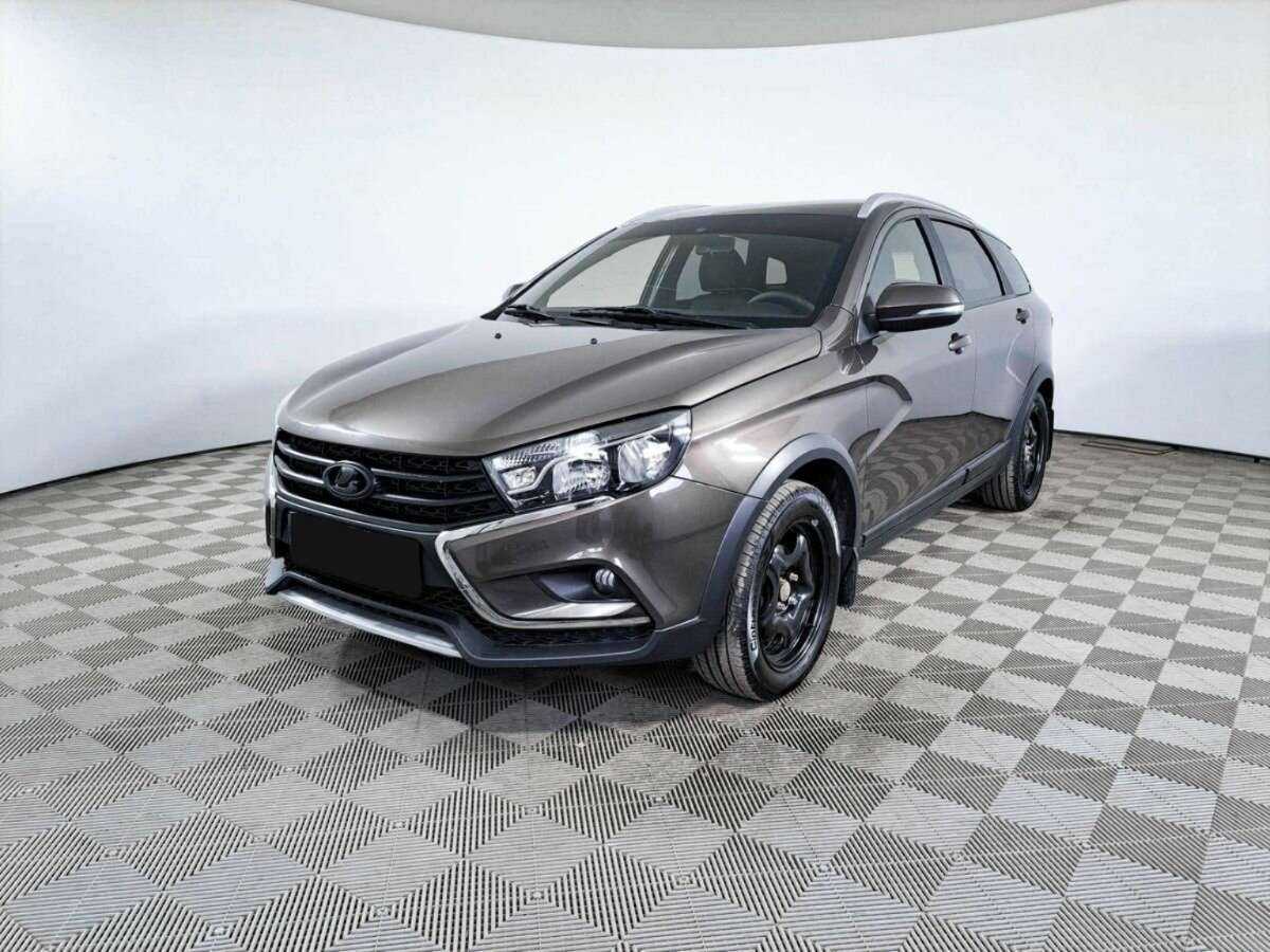 Lada (ВАЗ) Vesta б/у, 2017, Роботизированная. Посмотреть фото