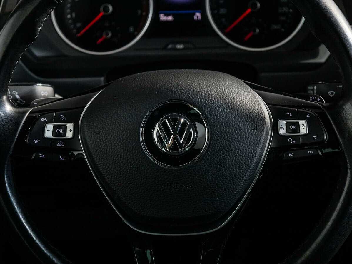 Volkswagen Tiguan б/у, 2017, Роботизированная. Фото: #15
