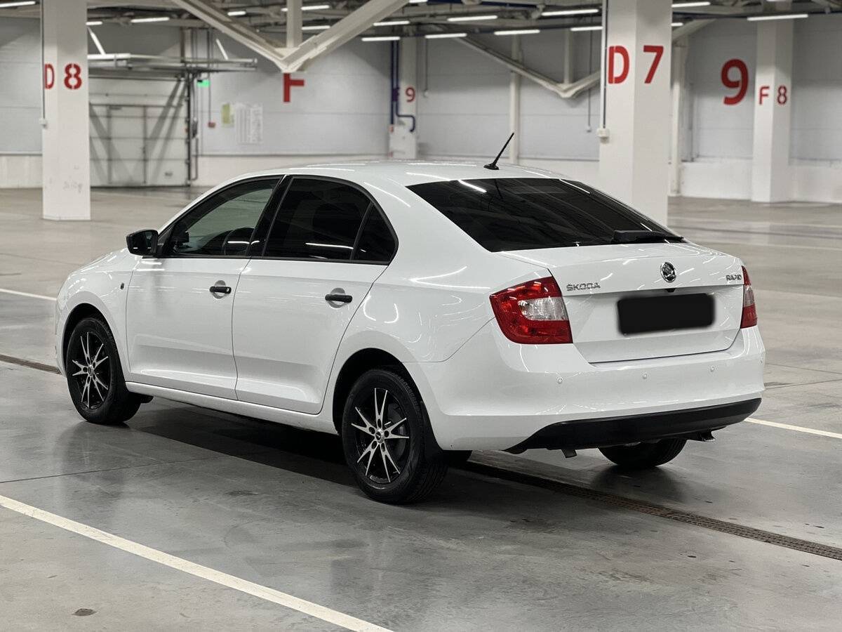 Skoda Rapid б/у, 2016, Механическая. Фото: #6
