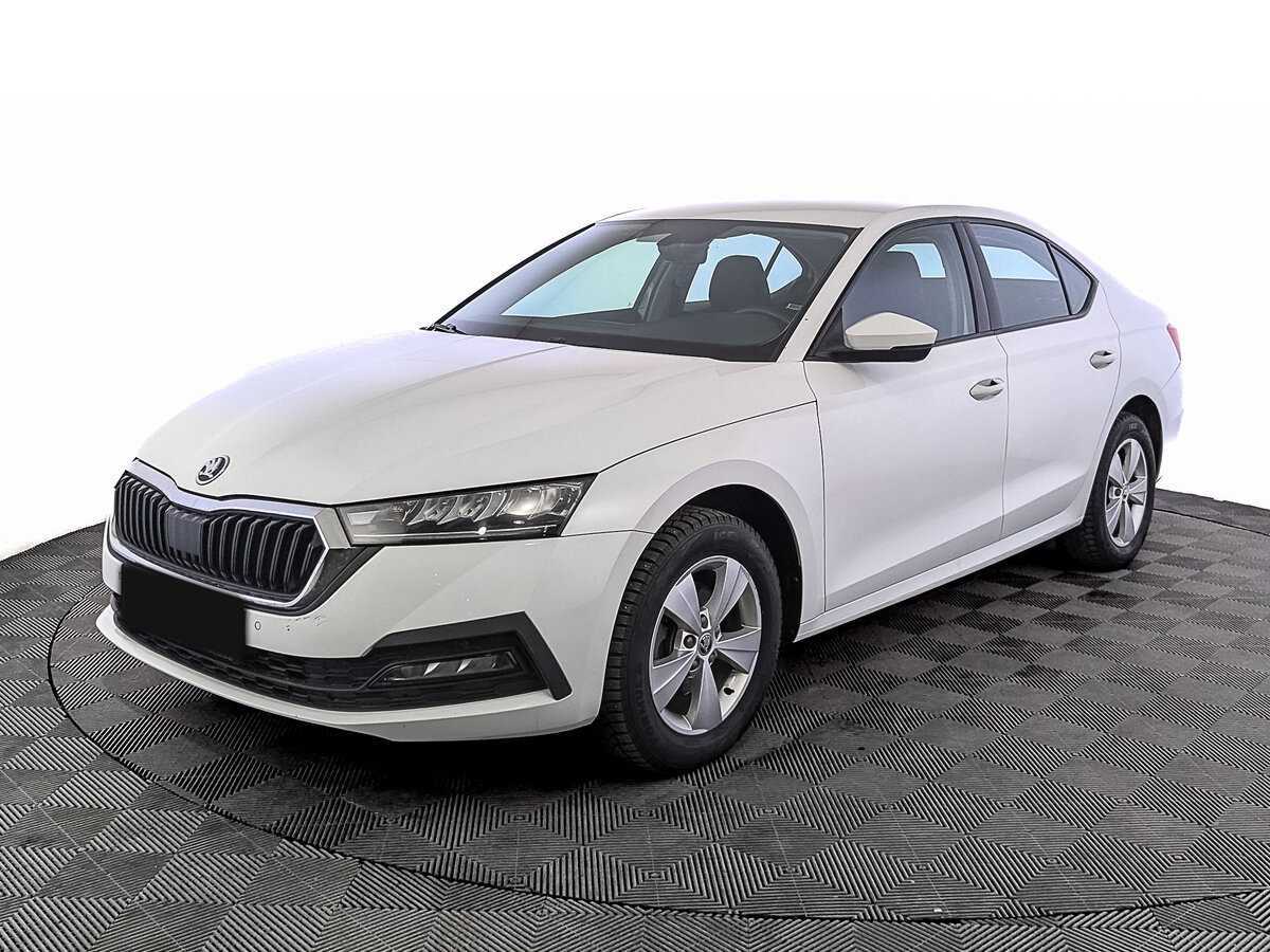 Skoda Octavia б/у, 2021, Автоматическая. Фото: #0