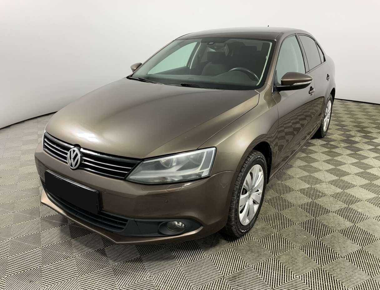 Volkswagen Jetta б/у, 2013, Роботизированная. Посмотреть фото