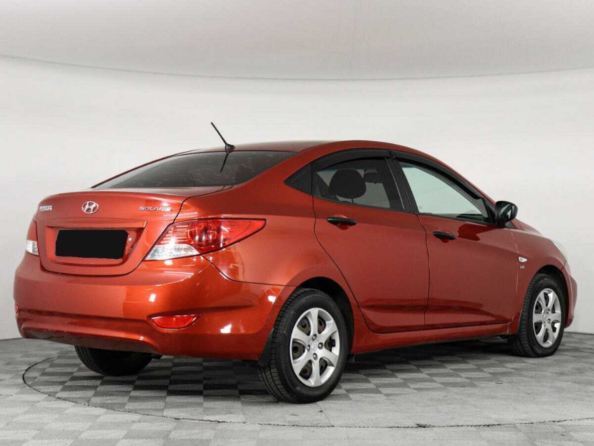 Hyundai Solaris б/у, 2013, Автоматическая. Фото: #2