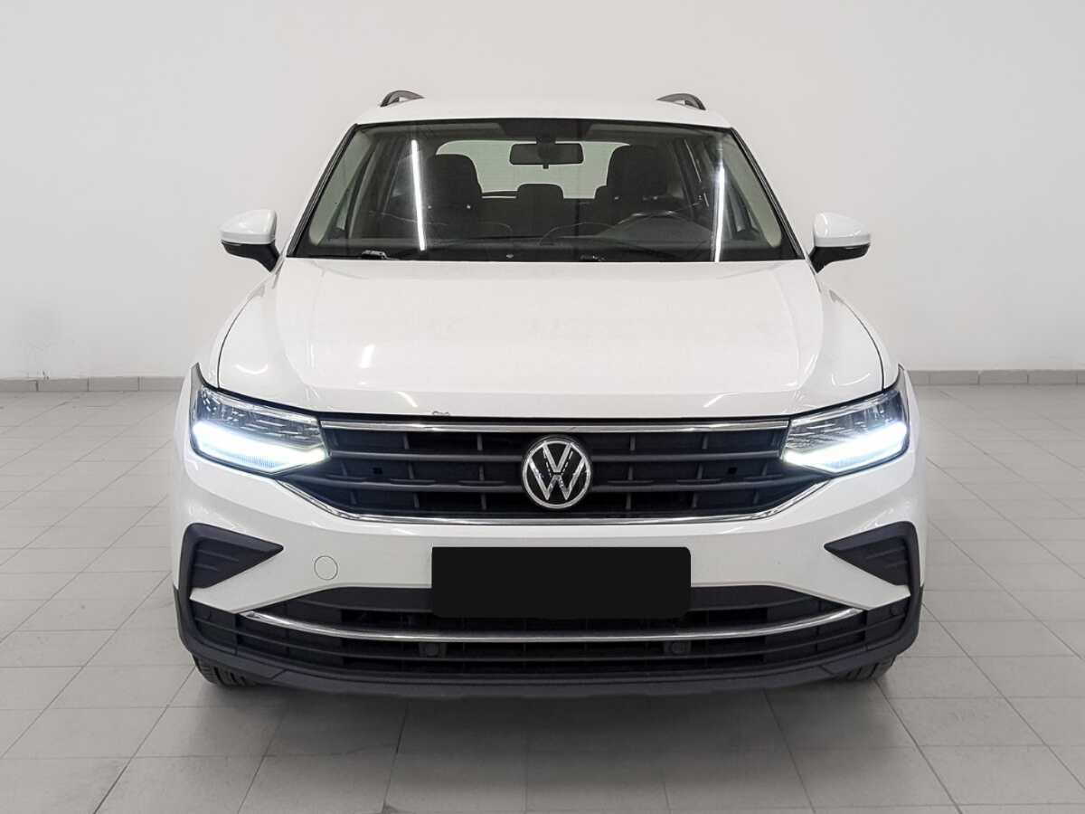 Volkswagen Tiguan б/у, 2021, Роботизированная. Фото: #1