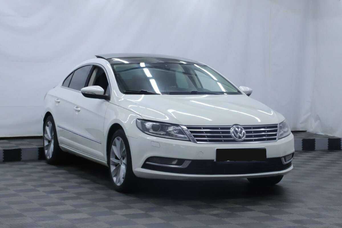 Volkswagen Passat CC б/у, 2013, Роботизированная. Фото: #2