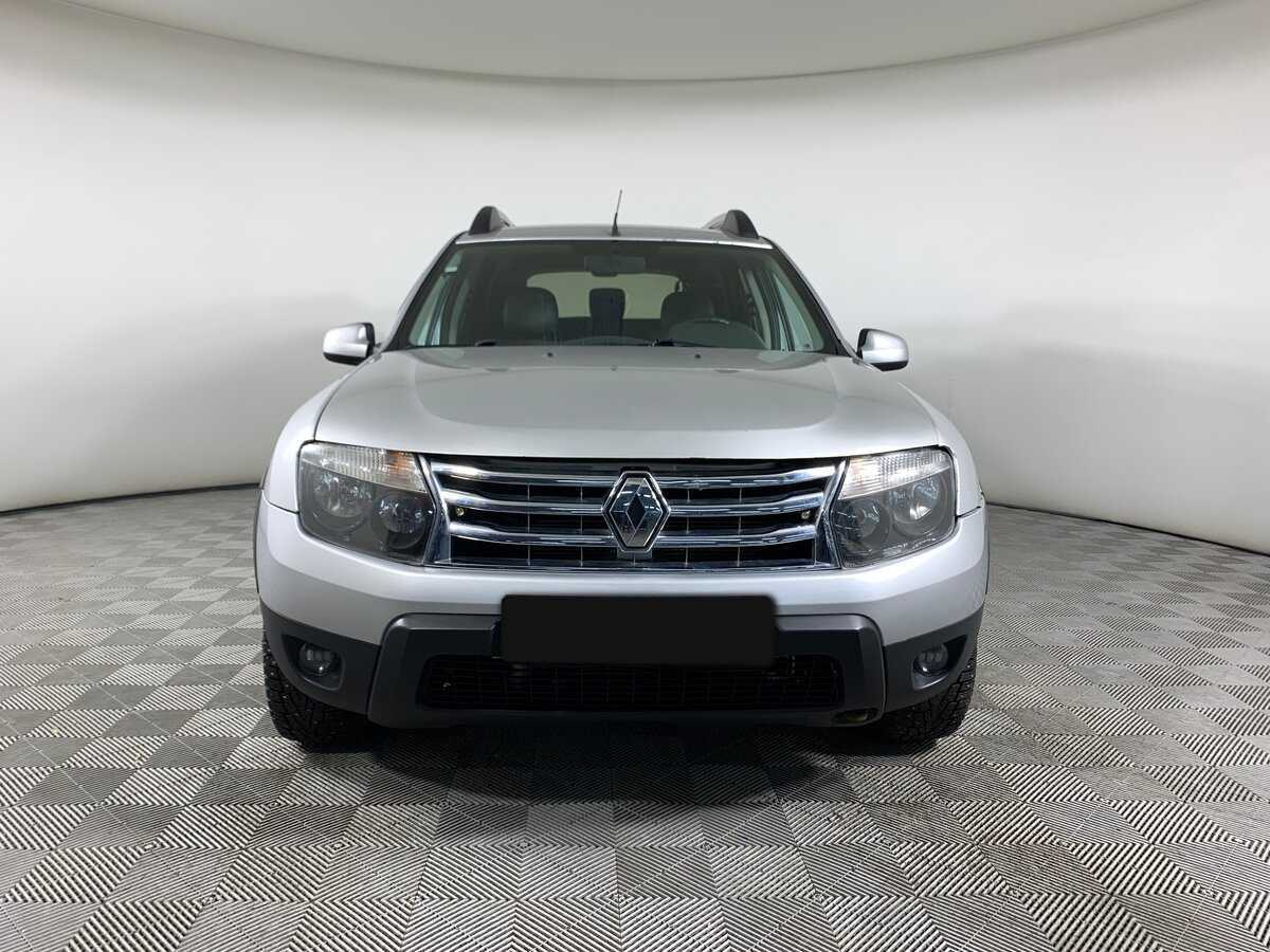 Renault Duster б/у, 2012, Механическая. Фото: #1