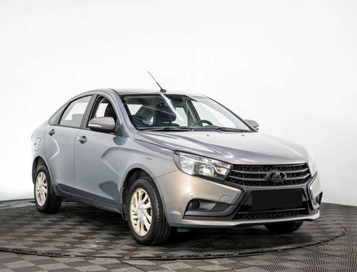 Lada (ВАЗ) Vesta б/у, 2015, Механическая. Фото: #2