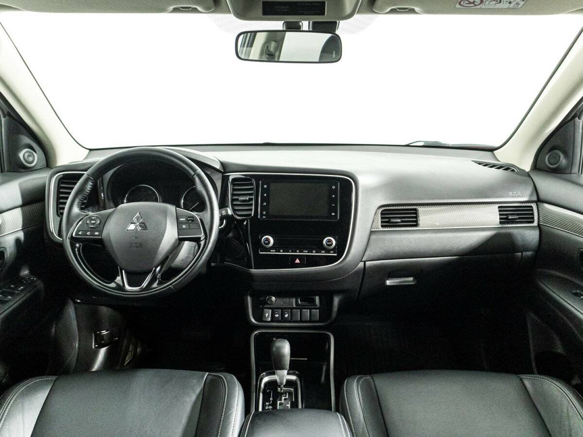 Mitsubishi Outlander б/у, 2020, Вариатор. Фото: #12