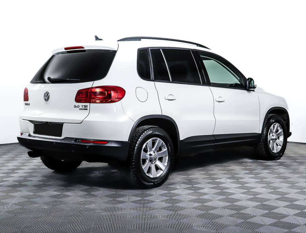 Volkswagen Tiguan б/у, 2013, Автоматическая. Фото: #4
