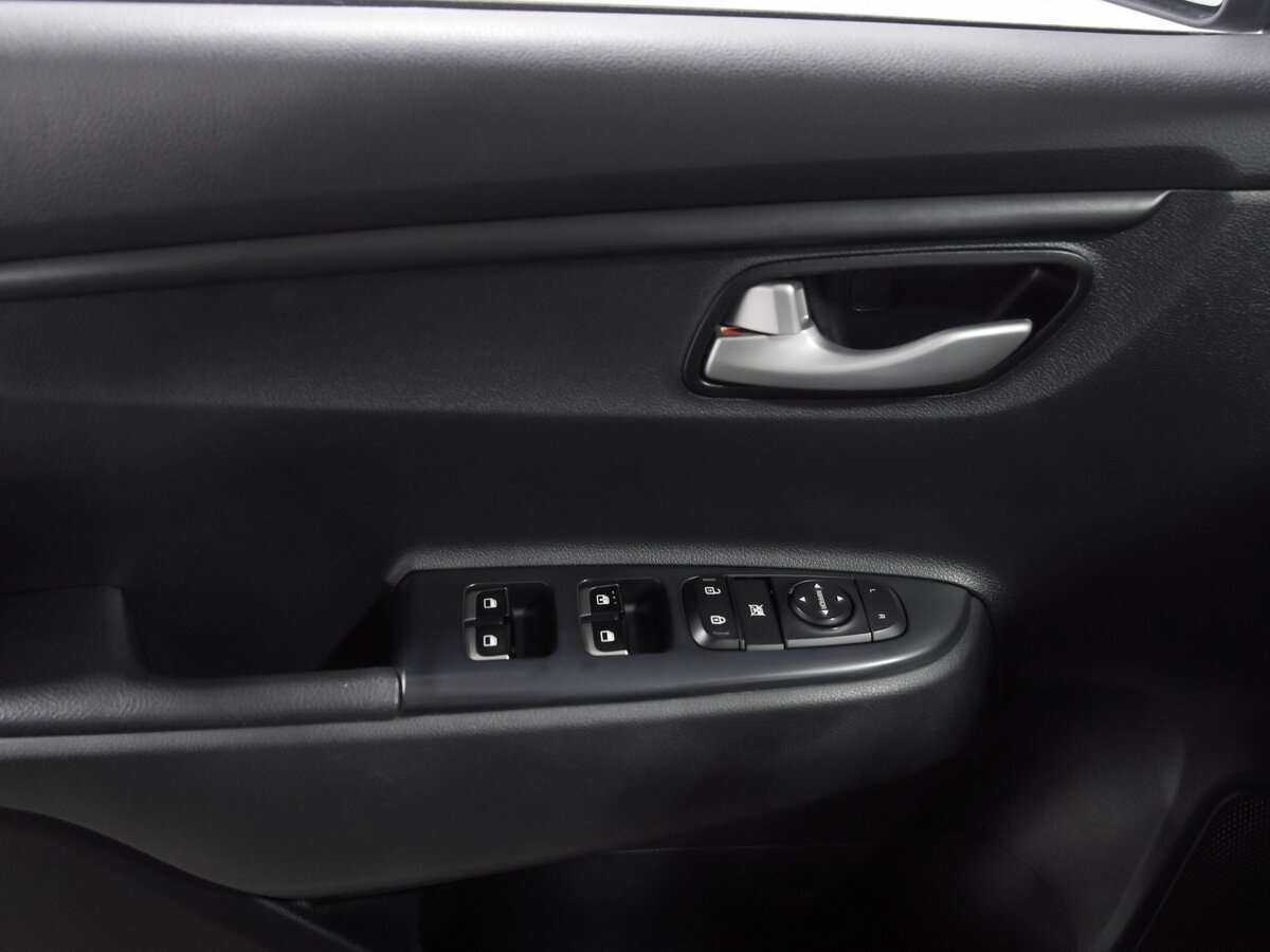 Kia Rio б/у, 2021, Автоматическая. Фото: #11