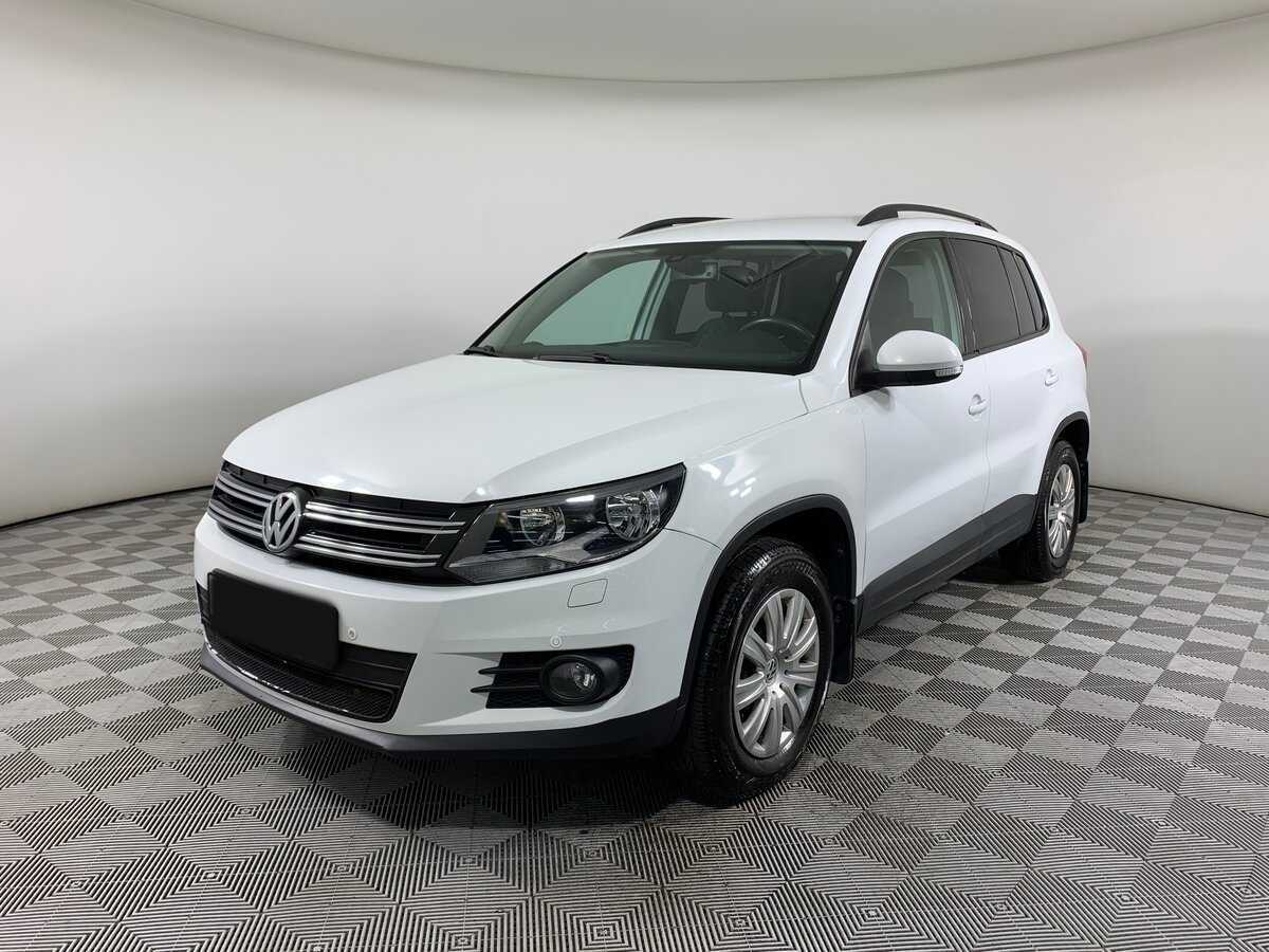 Volkswagen Tiguan б/у, 2015, Роботизированная. Фото: #0