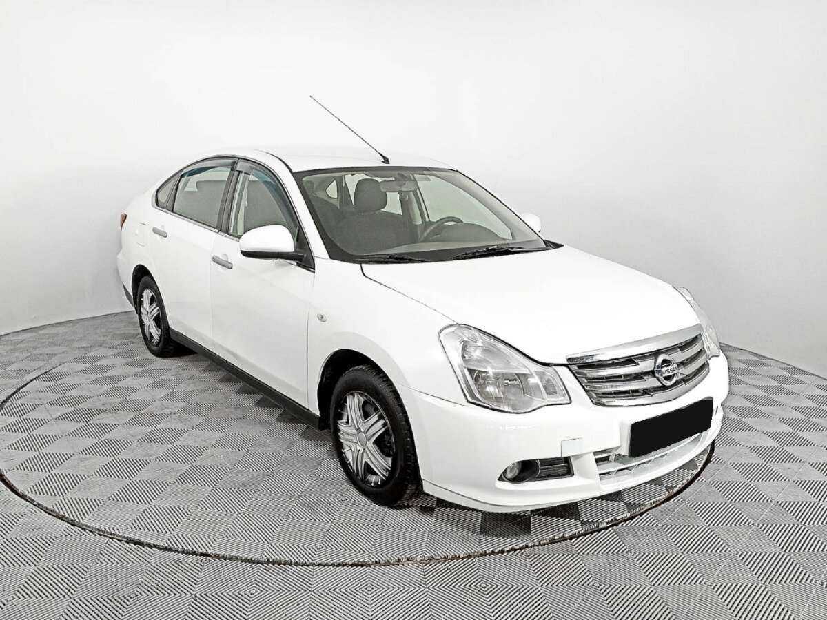 Nissan Almera б/у, 2018, Автоматическая. Фото: #2