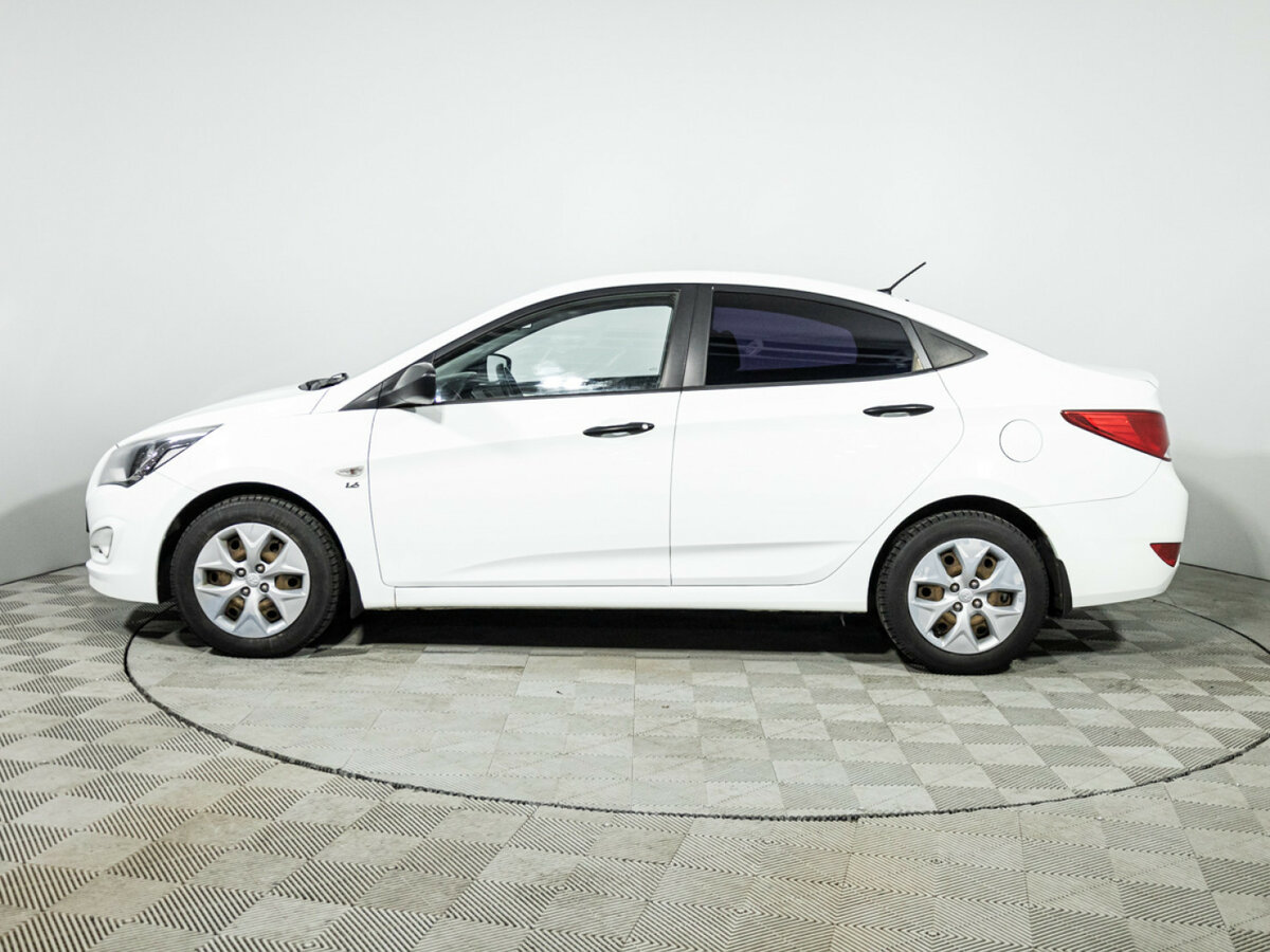 Hyundai Solaris б/у, 2015, Механическая. Фото: #7