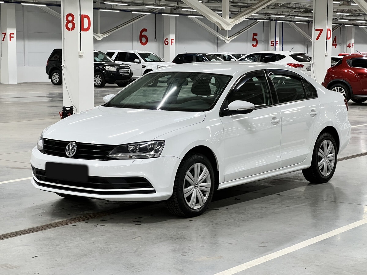 Volkswagen Jetta б/у, 2016, Автоматическая. Фото: #0