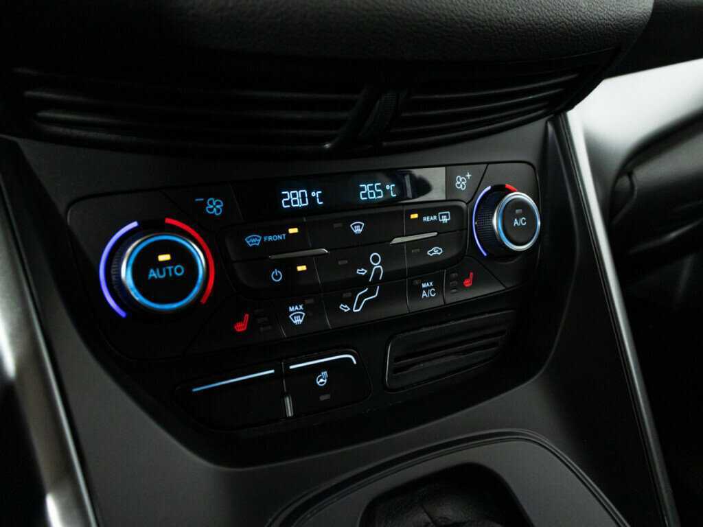 Ford Kuga б/у, 2018, Автоматическая. Фото: #15