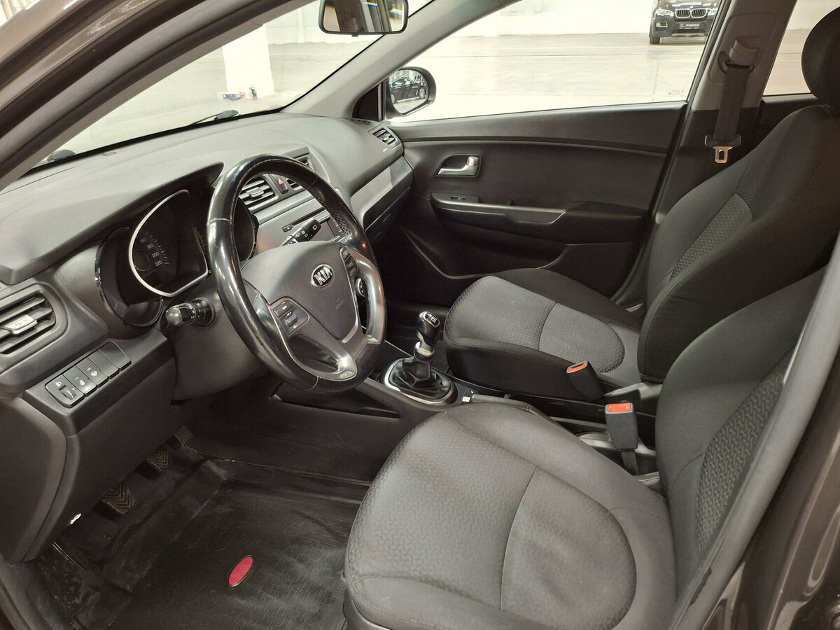 Kia Rio б/у, 2017, Механическая. Фото: #15