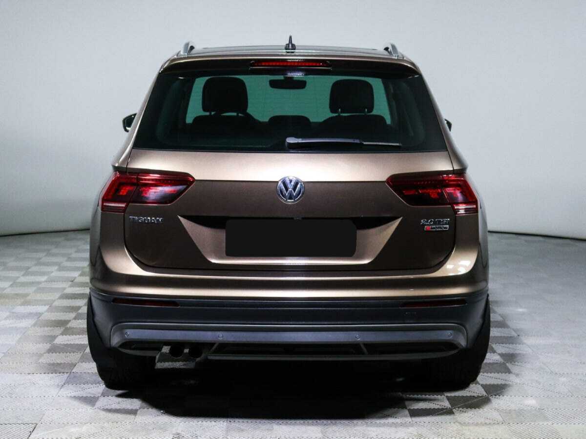 Volkswagen Tiguan б/у, 2017, Роботизированная. Фото: #4
