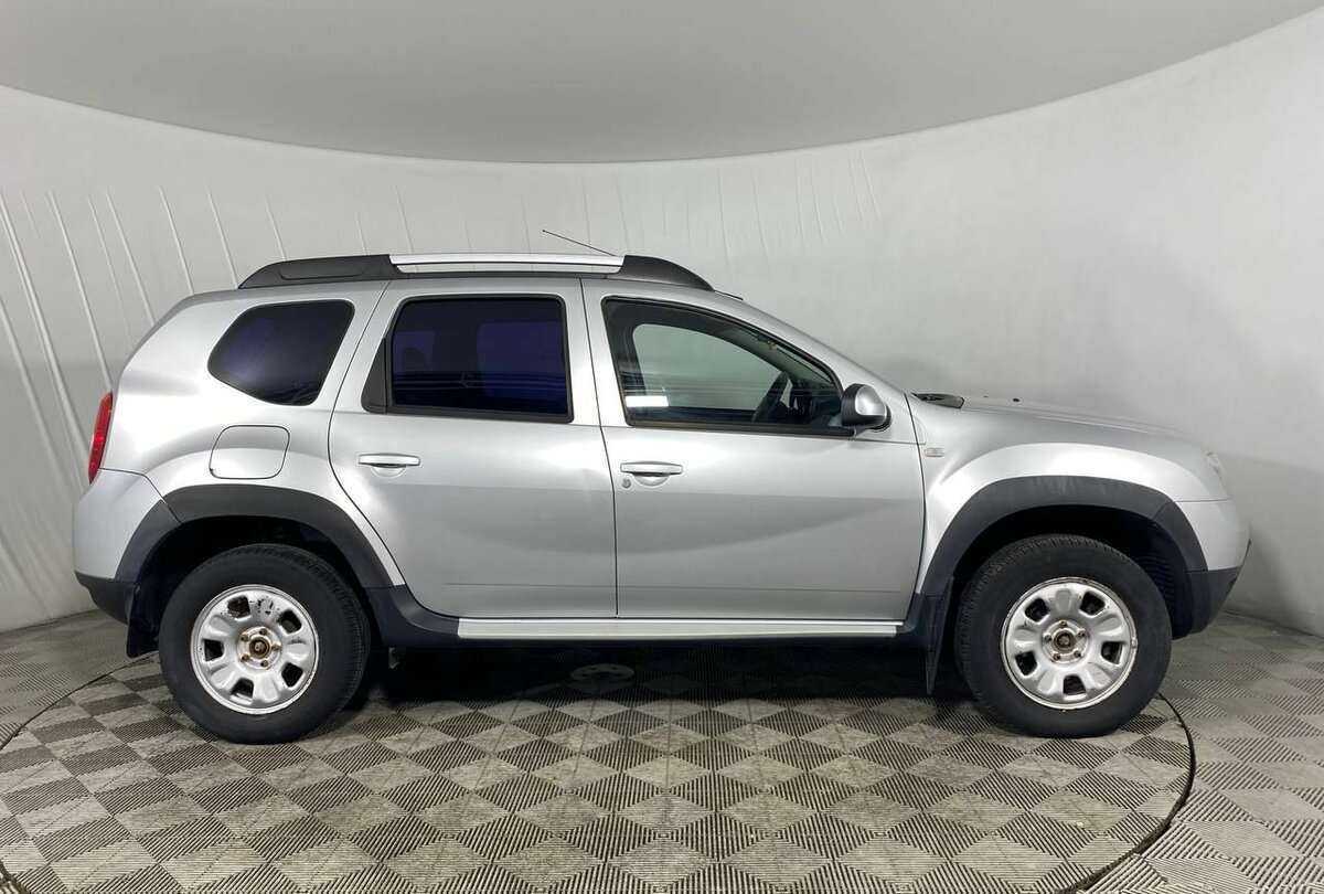 Renault Duster б/у, 2014, Автоматическая. Фото: #3