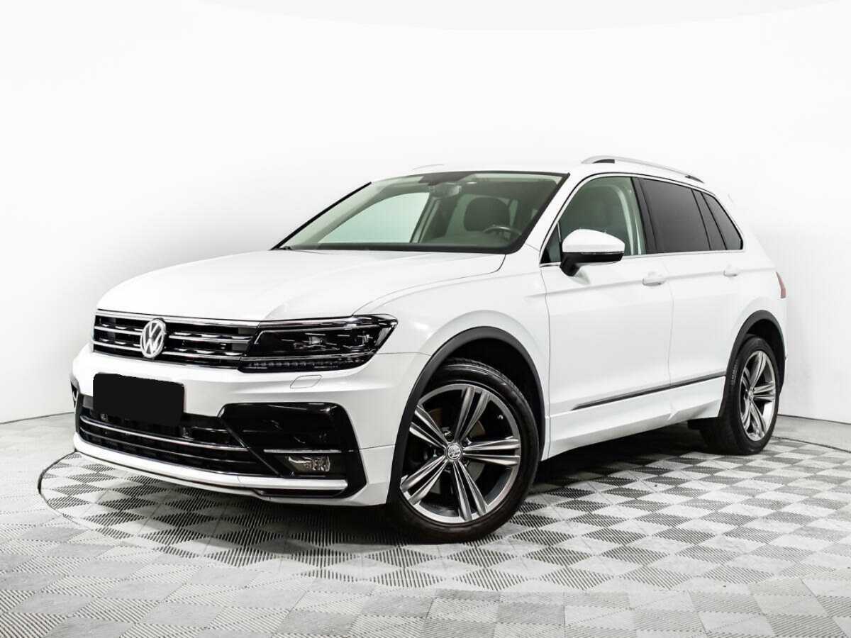 Volkswagen Tiguan б/у, 2018, Роботизированная. Посмотреть фото