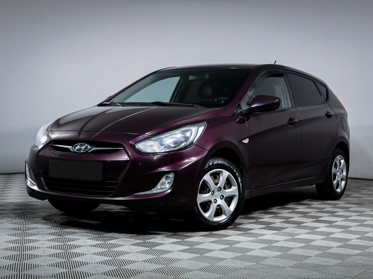 Hyundai Solaris б/у, 2013, Механическая. Фото: #0