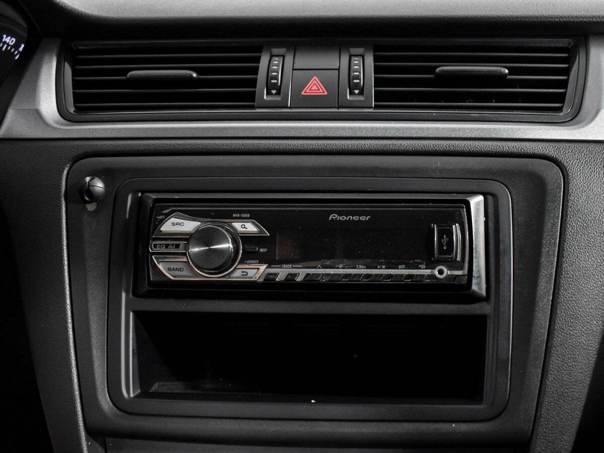 Skoda Rapid б/у, 2014, Механическая. Фото: #14