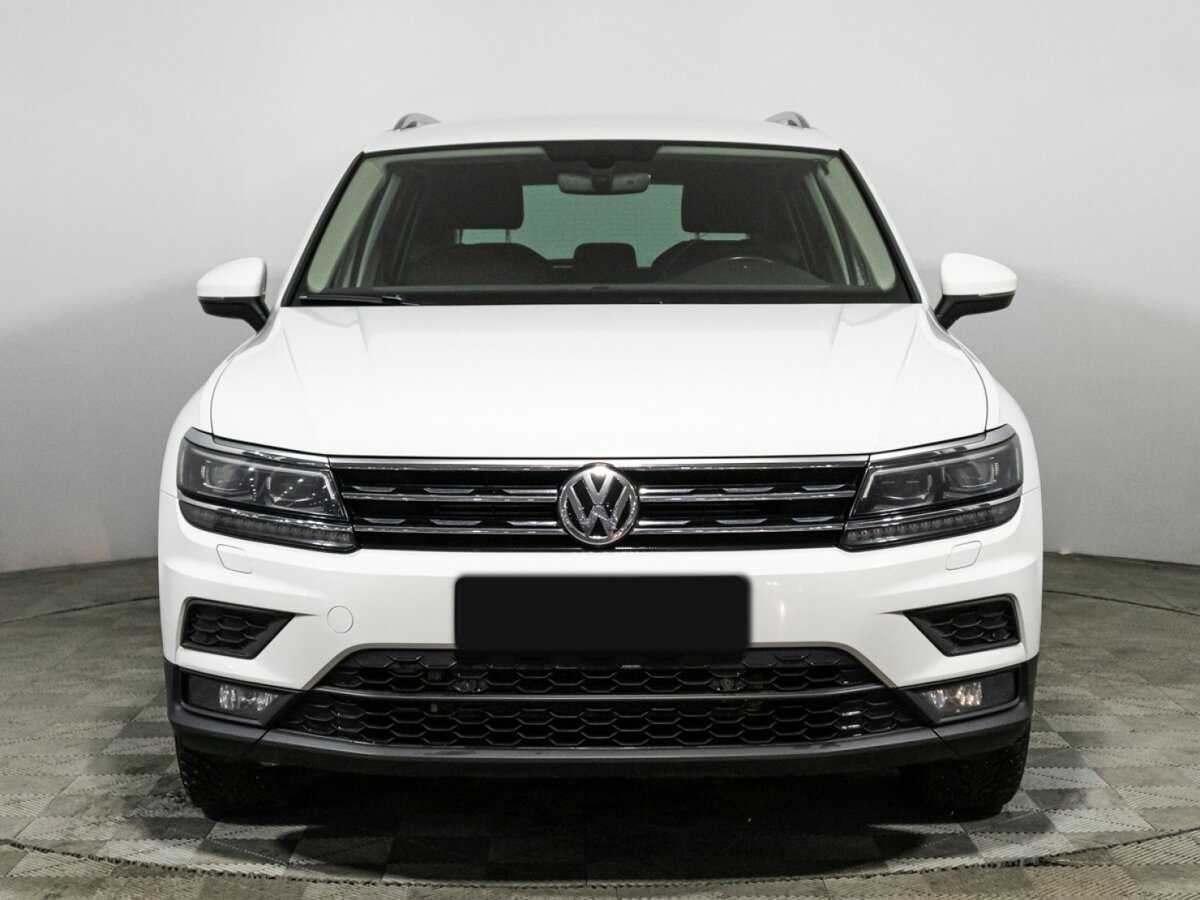 Volkswagen Tiguan б/у, 2018, Роботизированная. Фото: #1