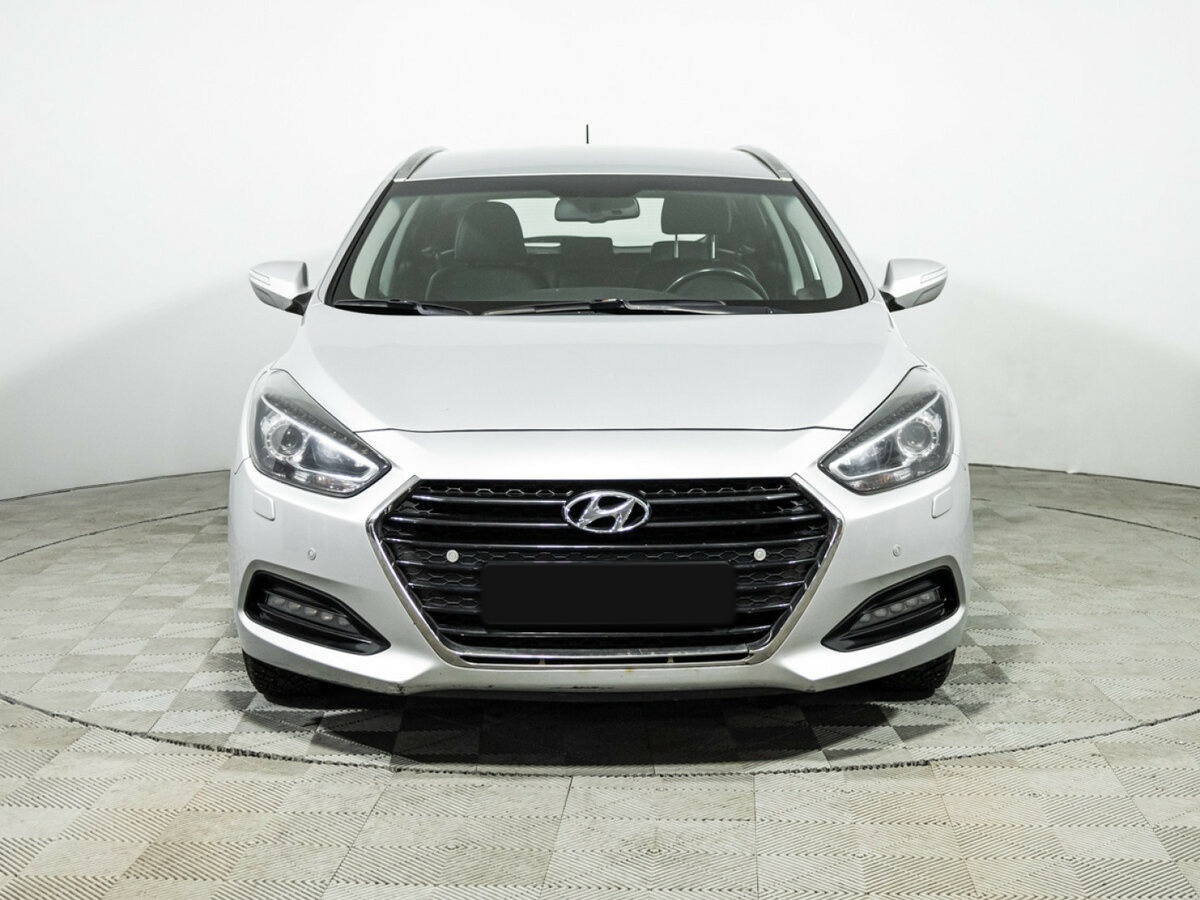 Hyundai i40 б/у, 2017, Автоматическая. Фото: #1