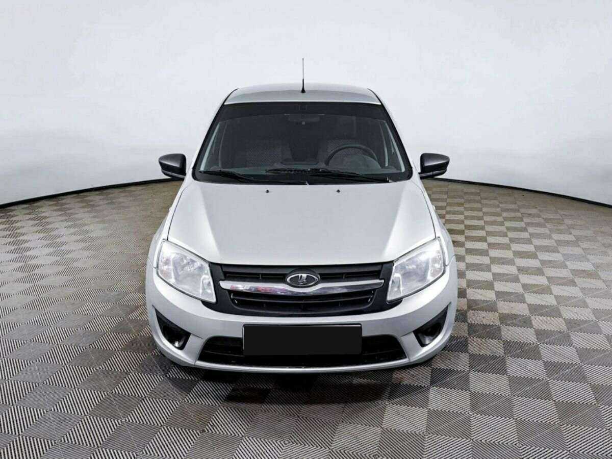 Lada (ВАЗ) Granta б/у, 2018, Механическая. Фото: #1