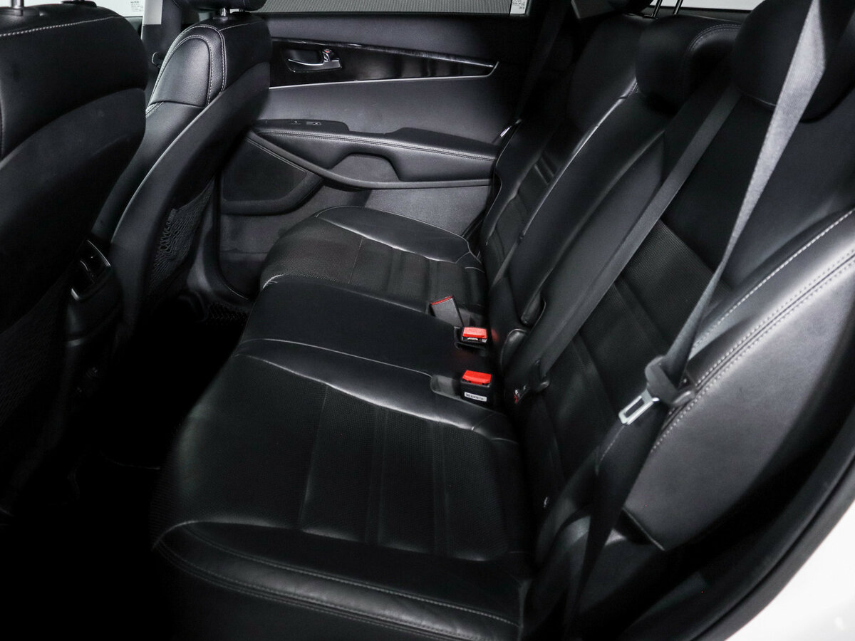 Kia Sorento б/у, 2016, Автоматическая. Фото: #7