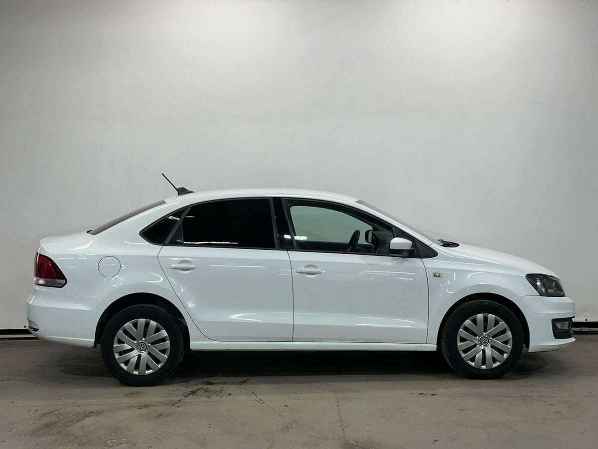 Volkswagen Polo б/у, 2019, Механическая. Фото: #7