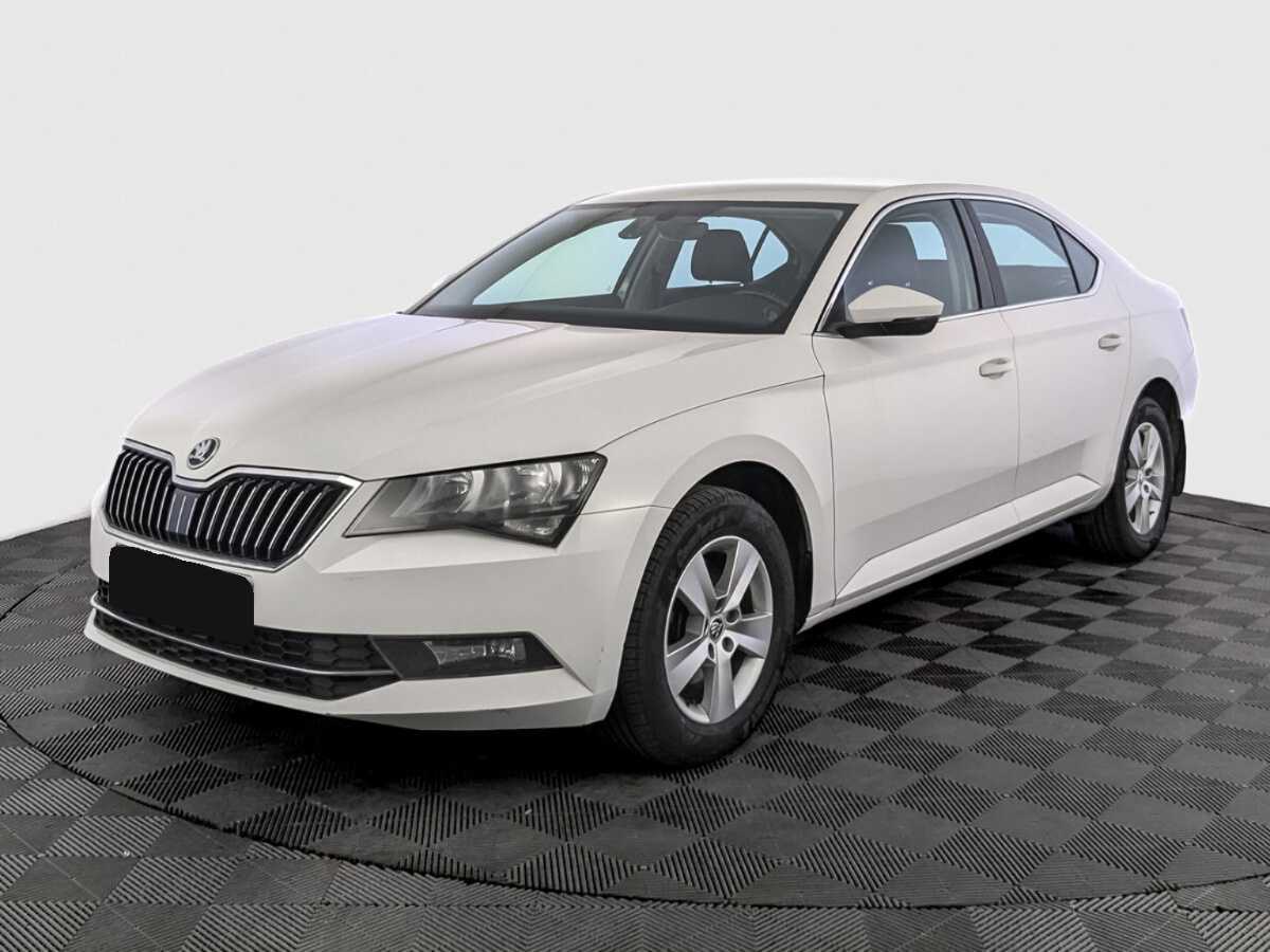 Skoda Superb б/у, 2017, Роботизированная. Фото: #0