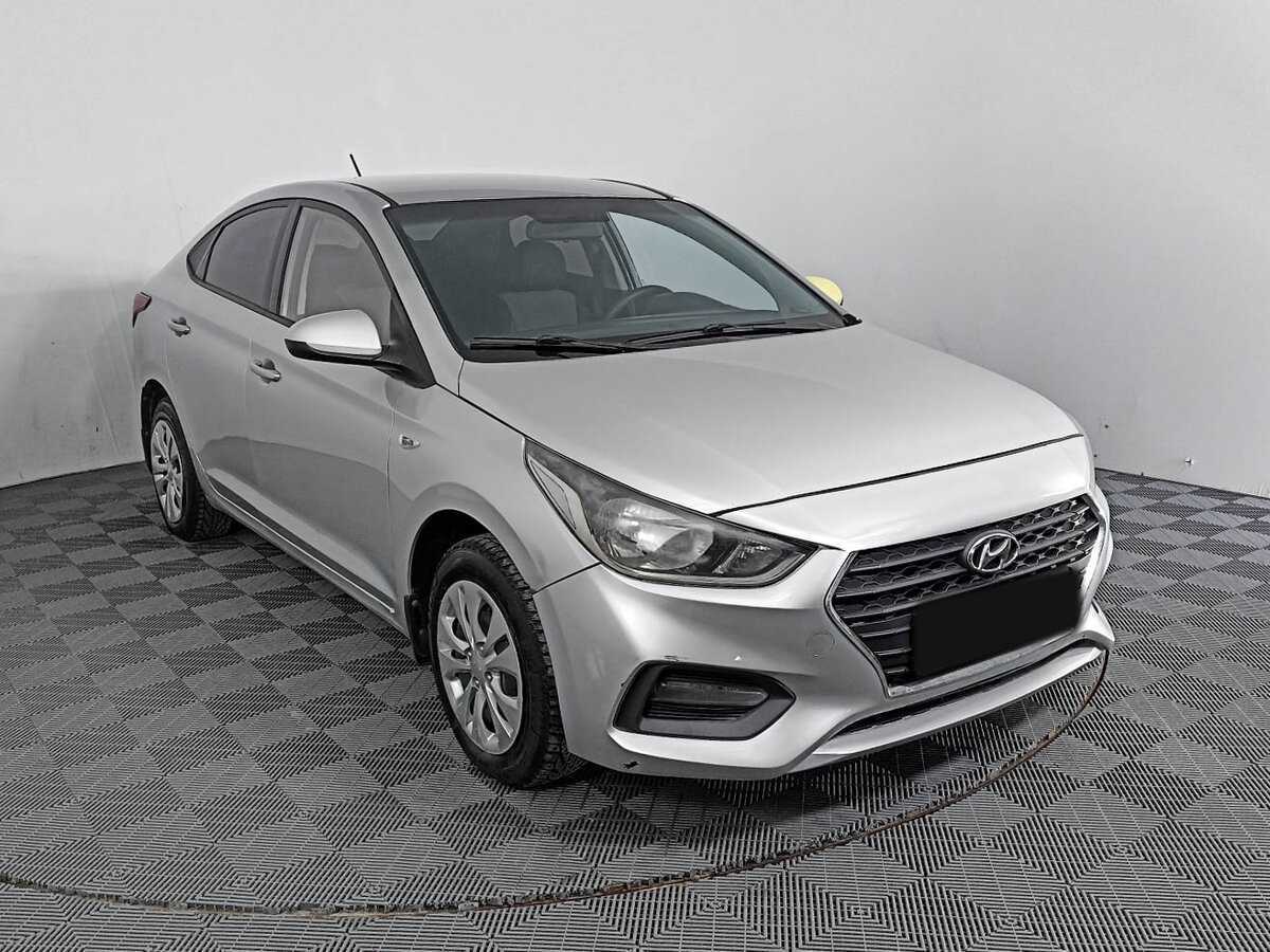 Hyundai Solaris б/у, 2018, Механическая. Фото: #2