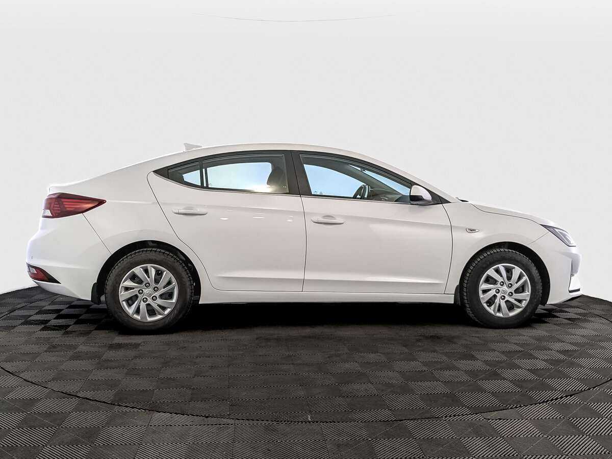 Hyundai Elantra б/у, 2020, Автоматическая. Фото: #3