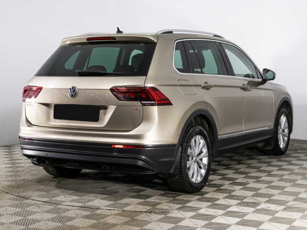 Volkswagen Tiguan б/у, 2017, Роботизированная. Фото: #4