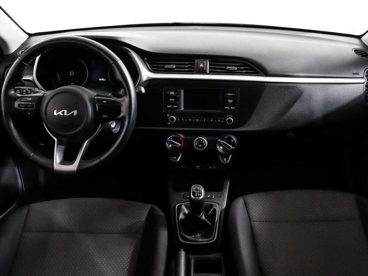 Kia Rio б/у, 2021, Механическая. Фото: #11